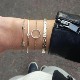 Arihant Gold-Toned Gold-Plated Set of 4 Contemporary Bracelet Set For Women and Girls