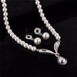Arihant White & Silver Toned Contemporary Jewellery Set 49514