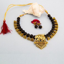 Arihant Gold-Toned GP Black Pearl Necklace Set 44037
