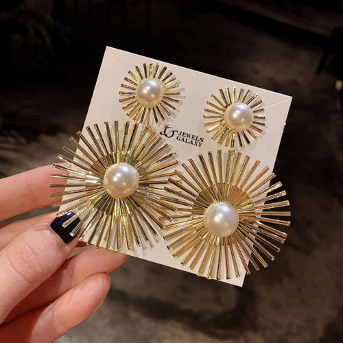 Arihant Gold Plated Dual Sun Shaped Korean Pearl D...