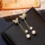 Arihant Gold Plated Korean AD studded Ear Cuff with Butterfly Pearl Drop Earrings