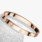 Arihant Jewellery For Women Contemporary Rose Gold Plated Love Bracelet