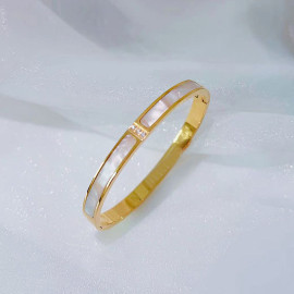 Arihant Stainless Steel Gold Plated Mother Of Pearls Contemporary Bracelet