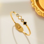 Arihant Stainless Steel Gold Plated Mother Of Pearls Leaf Clover Bracelet