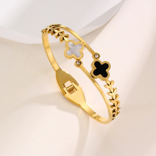 Arihant Stainless Steel Gold Plated Mother Of Pearls Two Clover Leaf Irish Design Bracelet