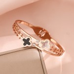 Arihant Stainless Steel Rose Gold Plated Mother Of Pearls Two Clover Leaf Irish Design Bracelet
