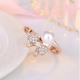 Arihant Rose Gold Plated American Diamond Studded Butterfly Shape Contemporary Finger Ring