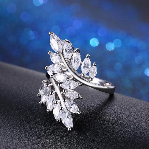 Arihant Fascinating Crystal Leaf Design Silver Pla...