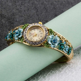 Arihant Multicolour AD Bracelet Watch 9009